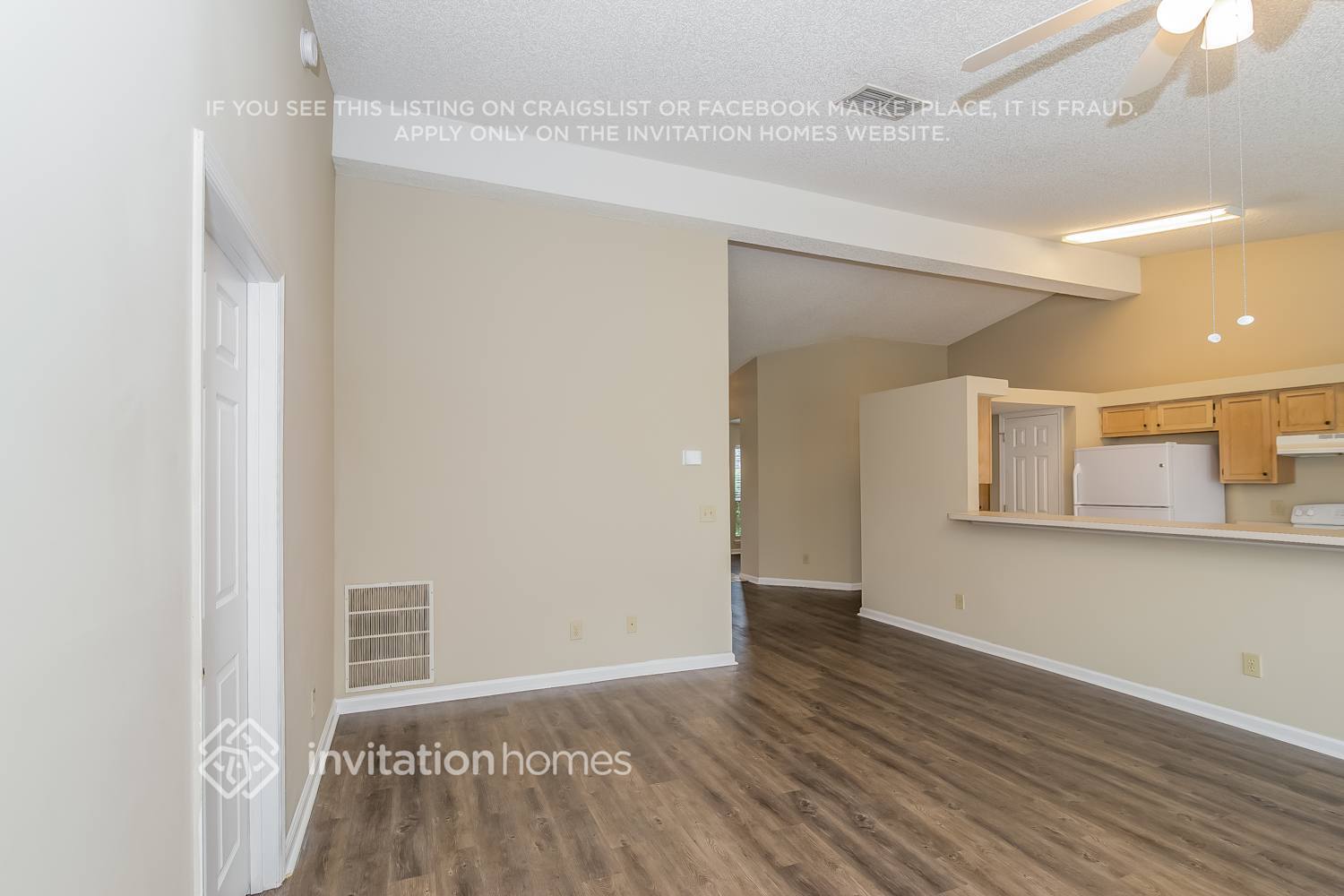 Building Photo - 12963 Silver Springs Dr N