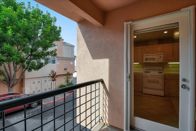 Building Photo - 990 Alpine Terrace