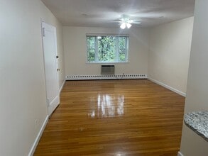 Building Photo - 55 Parkman St