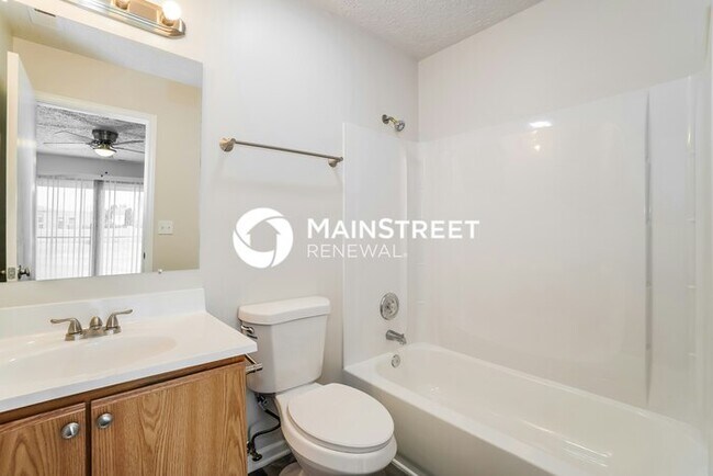 Building Photo - 3 Bedroom Pet-Friendly Home in Columbus, O...