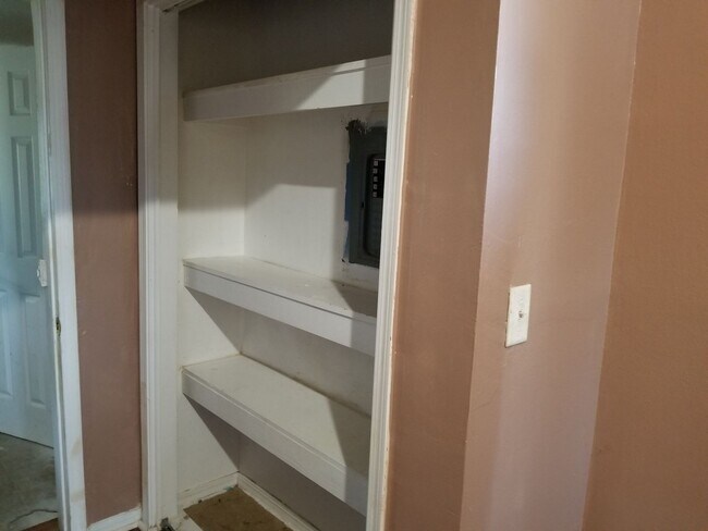 Building Photo - Charming 2BR House in Crestview