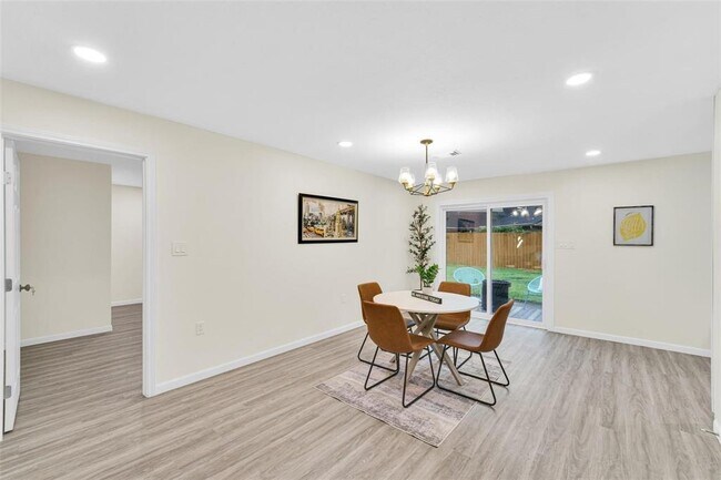 Building Photo - 9714 Blankenship Dr