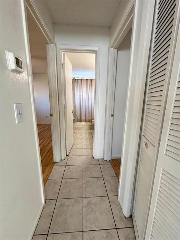 Building Photo - 2211 Fairmont Cir