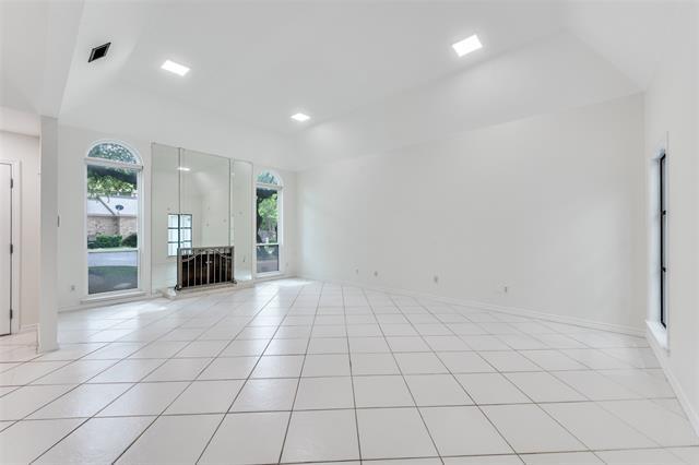 Building Photo - 3805 Brookhaven Cir