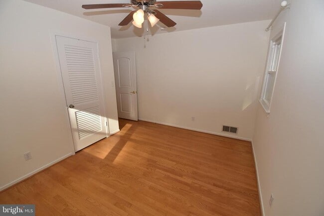 Building Photo - 2622 Shelby Ln