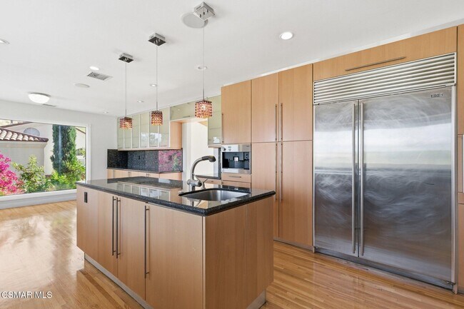 Building Photo - 4613 Reforma Rd