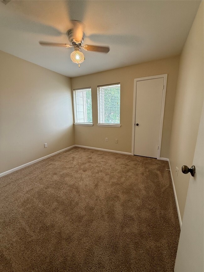 Building Photo - 17149 Beaver Springs Dr