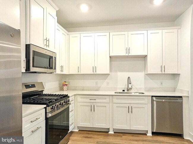 Building Photo - 2107 Prince Hall Dr