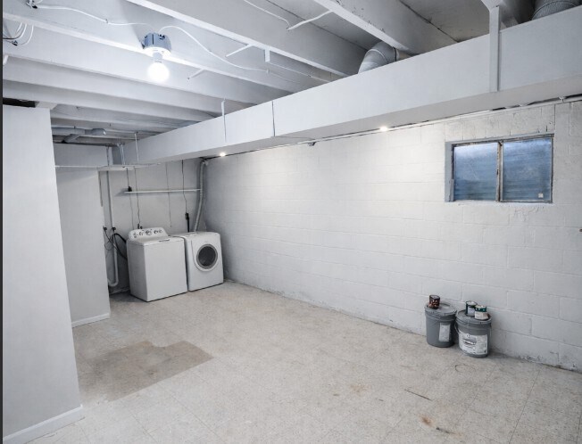 Building Photo - 1501 Chatham Colony Ct