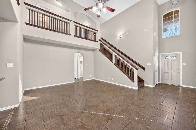 Building Photo - 2403 Summers Glen Ct
