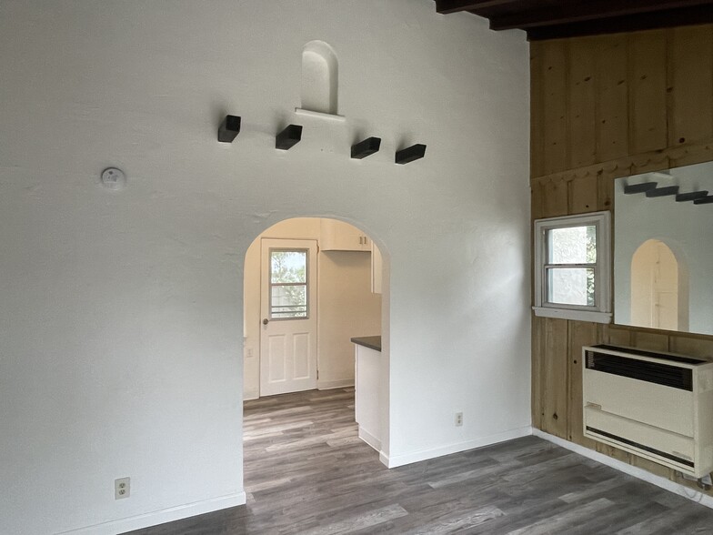 Building Photo - 7821 Forsythe St
