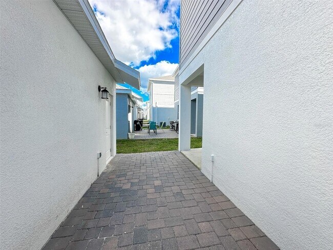 Building Photo - 4143 Conjunction Wy