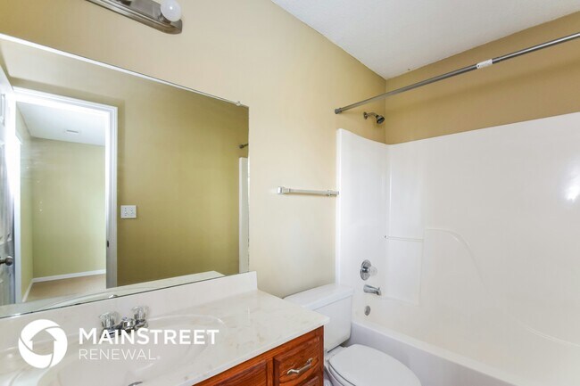 Building Photo - 4152 Triple Crown Loop N