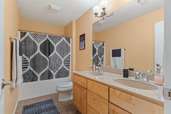 Building Photo - 1077 Prairie Grass Ln