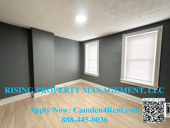Building Photo - Renovated 3 Bedroom 1 Bathroom home in the...