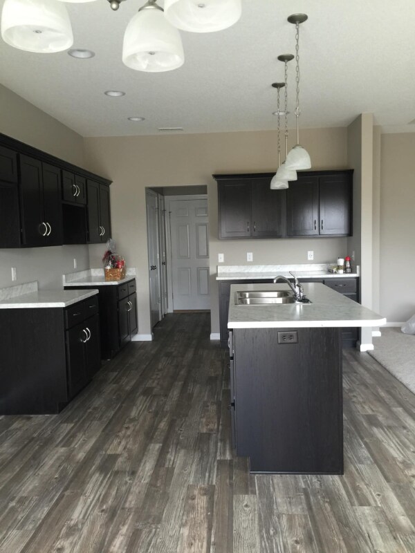 Building Photo - 15267 Delphinium Pl