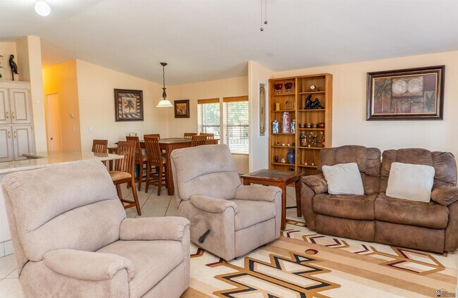 Building Photo - 10772 S Williams Ave