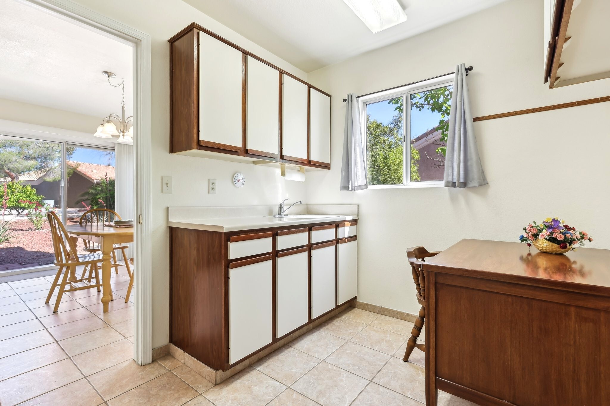 Building Photo - 3013 Sungold Dr