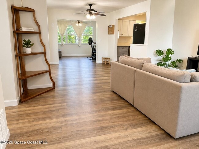 Building Photo - 4995 Sharlene Dr