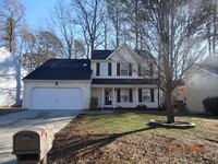 Building Photo - 4 Bedrooms Single Home in Lees Mill Newpor...