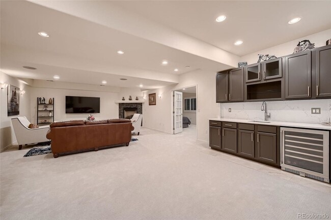 Building Photo - Extravagant home with lots to offer!