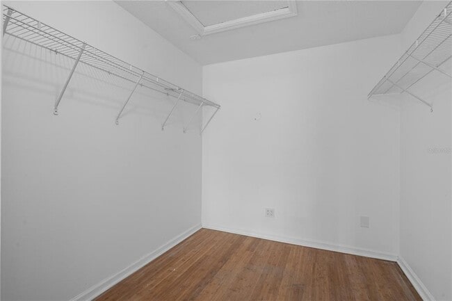 Building Photo - 8134 Papaya St