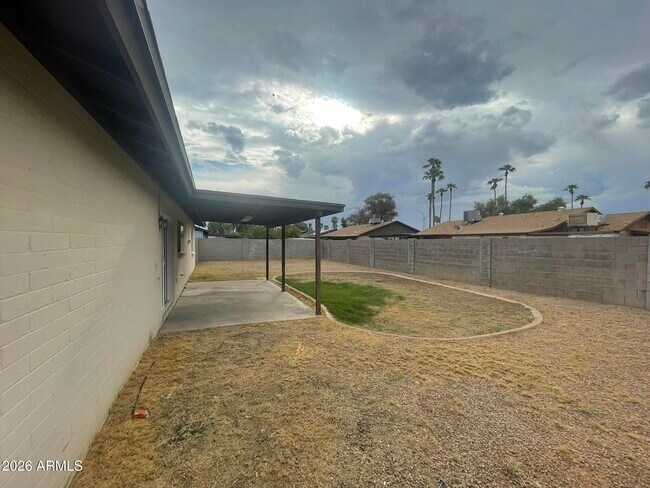 Building Photo - 2263 E Garnet Ave