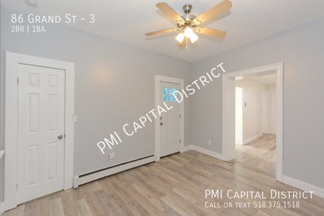 Building Photo - 86 Grand St