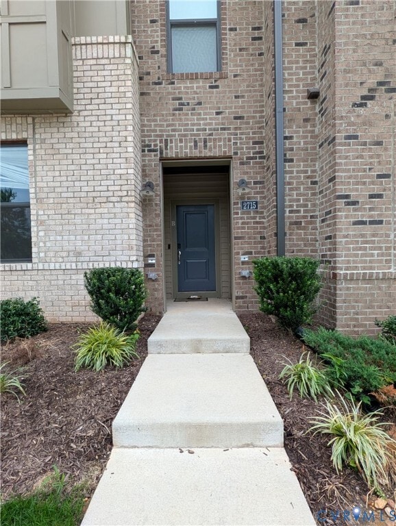 Building Photo - 2715 Acadia Dr