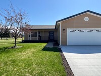 Building Photo - Kalispell Home on Village Greens Golf Course