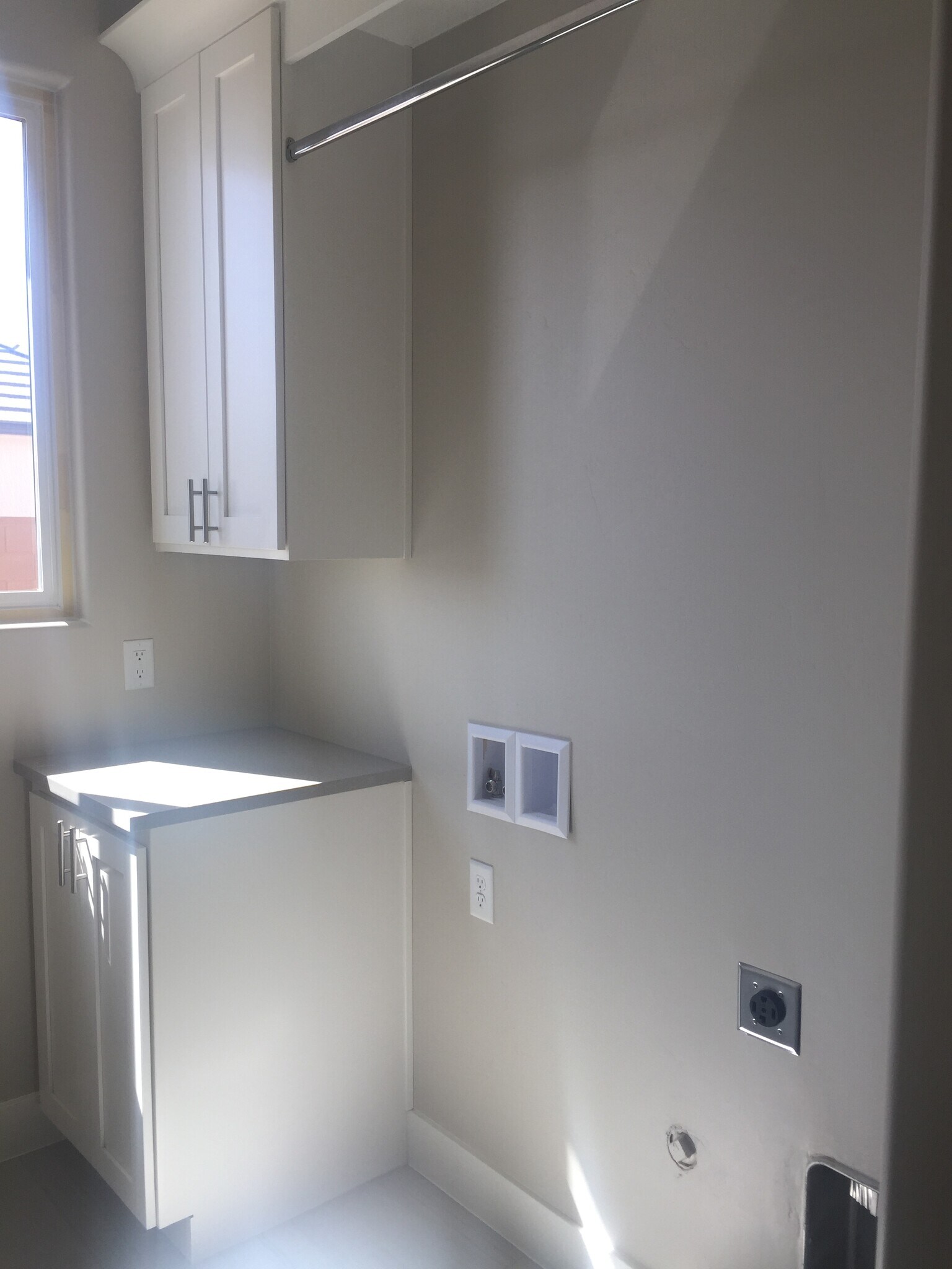 laundry room - 3952 S Saddleback Rd