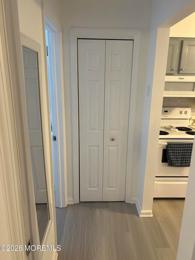 Building Photo - 1804 Grand Central Ave