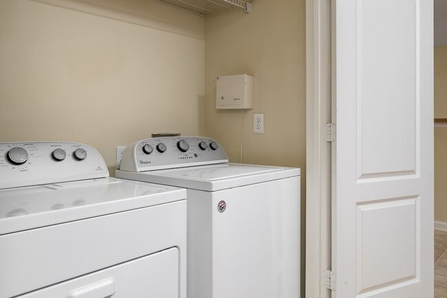 Building Photo - Available Now 2 Bedroom 2 Bath $1,299/mo - $0-Deposit