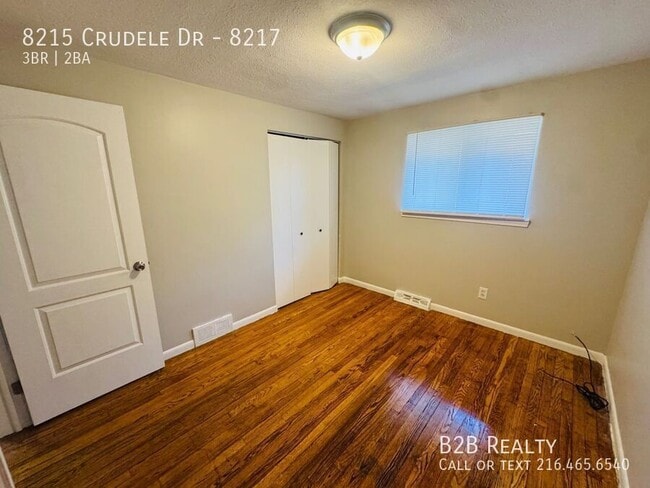 Building Photo - 8215 Crudele Dr