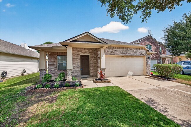 Building Photo - 22210 Bellow Glen Dr