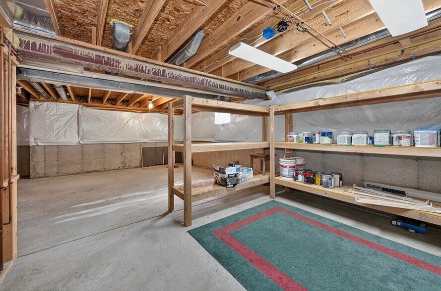 Building Photo - 6470 Royal Liverpool Ln