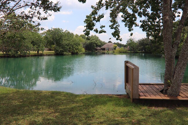 Building Photo - 7950 Riviera Ct