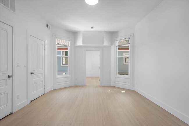 Building Photo - 1533 Lafayette St