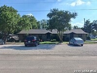 Building Photo - 10515 Hillbrook Rd