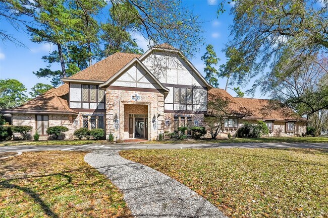 Building Photo - 11302 Hylander Dr