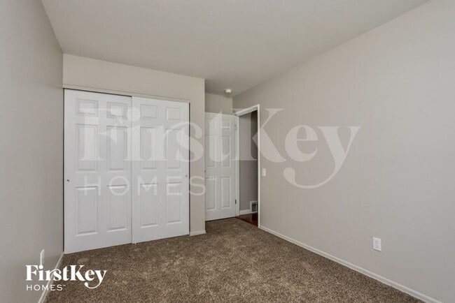 Building Photo - 11266 Briarstone Dr