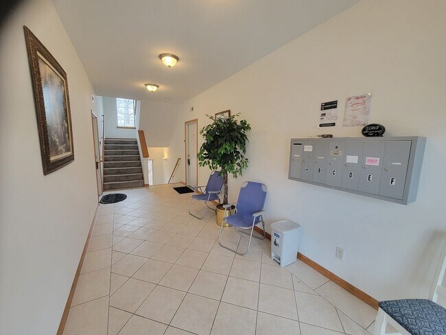 Building Photo - Beautiful 2BR/2BA Luxury Home- Free Month w/13 mo Lease!