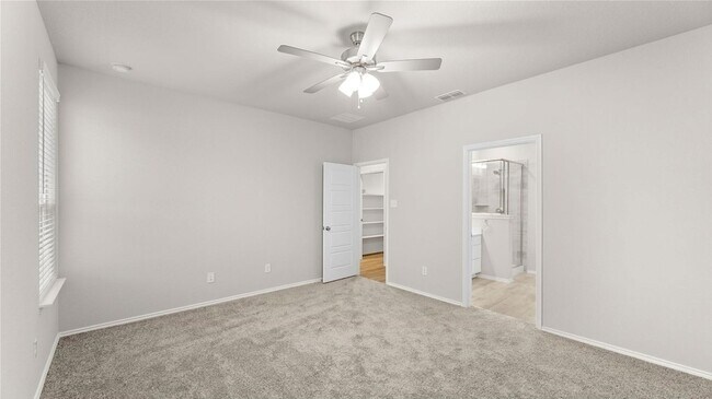 Building Photo - 5953 Revere Dr