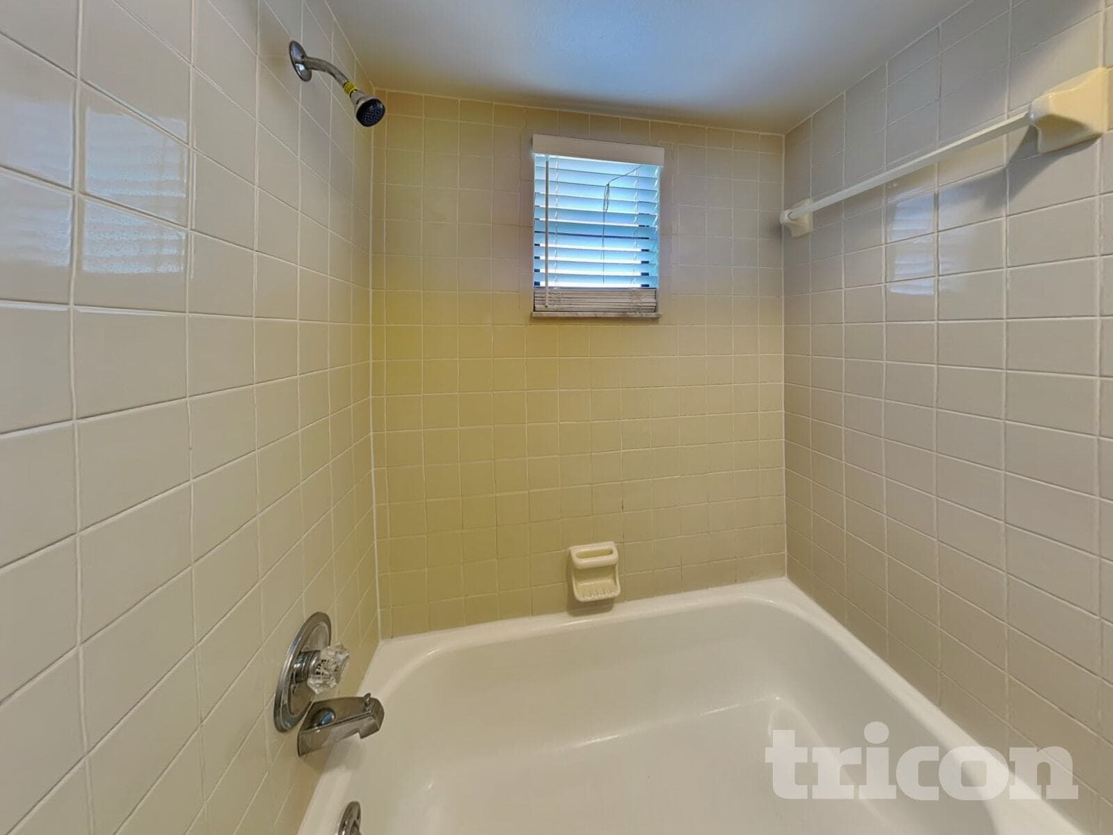 Building Photo - 1259 Waterbury Loop