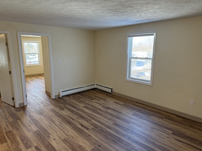 Building Photo - 106 Granite St