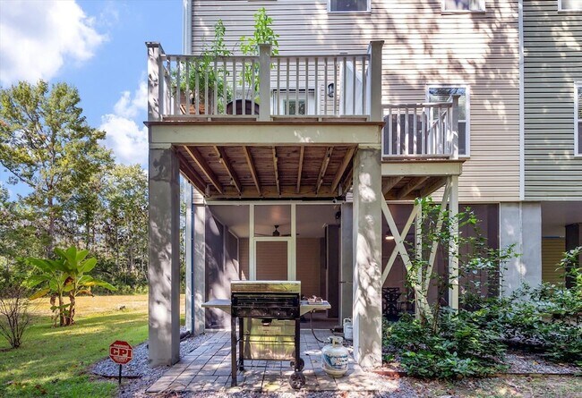 Building Photo - 1420 Widows Ct
