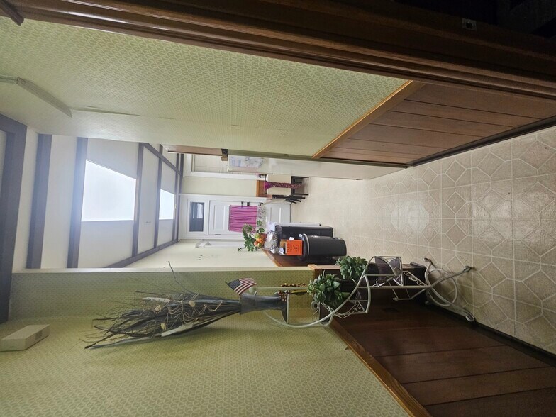 Building Photo - 1132 W Wrightwood Ave