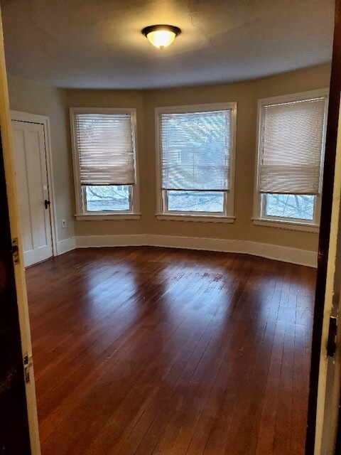 Building Photo - 340 Highland St