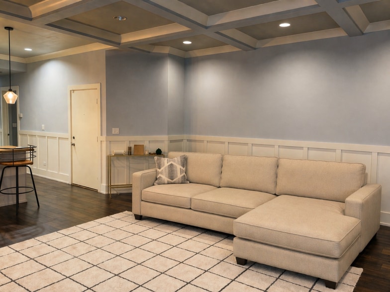 Building Photo - 4021 S Ellis Ave