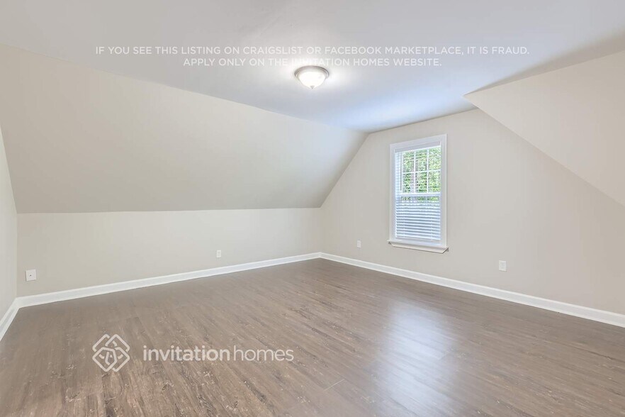 Building Photo - 163 Fountain Dr